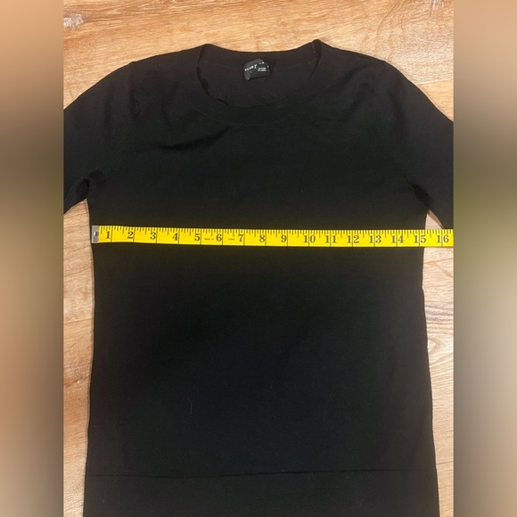 Sleek black wool Club Monaco sweater XS - Picture 4 of 8